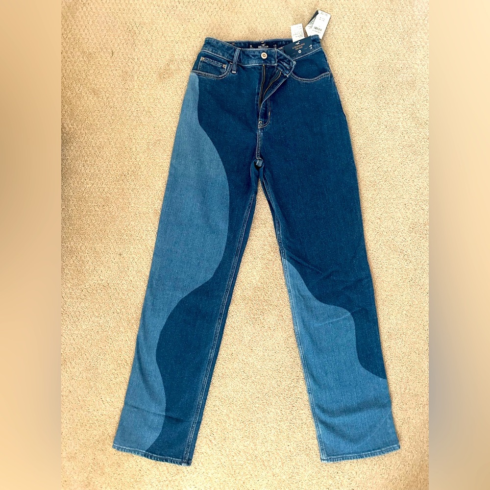 Hollister ultra high rise dad jean w/ pattern